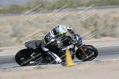 media/Jan-15-2026-Racers Edge (Thu) [[dfebeb70ab]]/2-A Group/Session 3 (Turn 15 Inside Pans)/